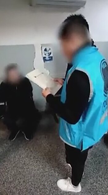 Promocionaba falsos castings de modelos y abusaba de las jóvenes aspirantes: terminó detenido