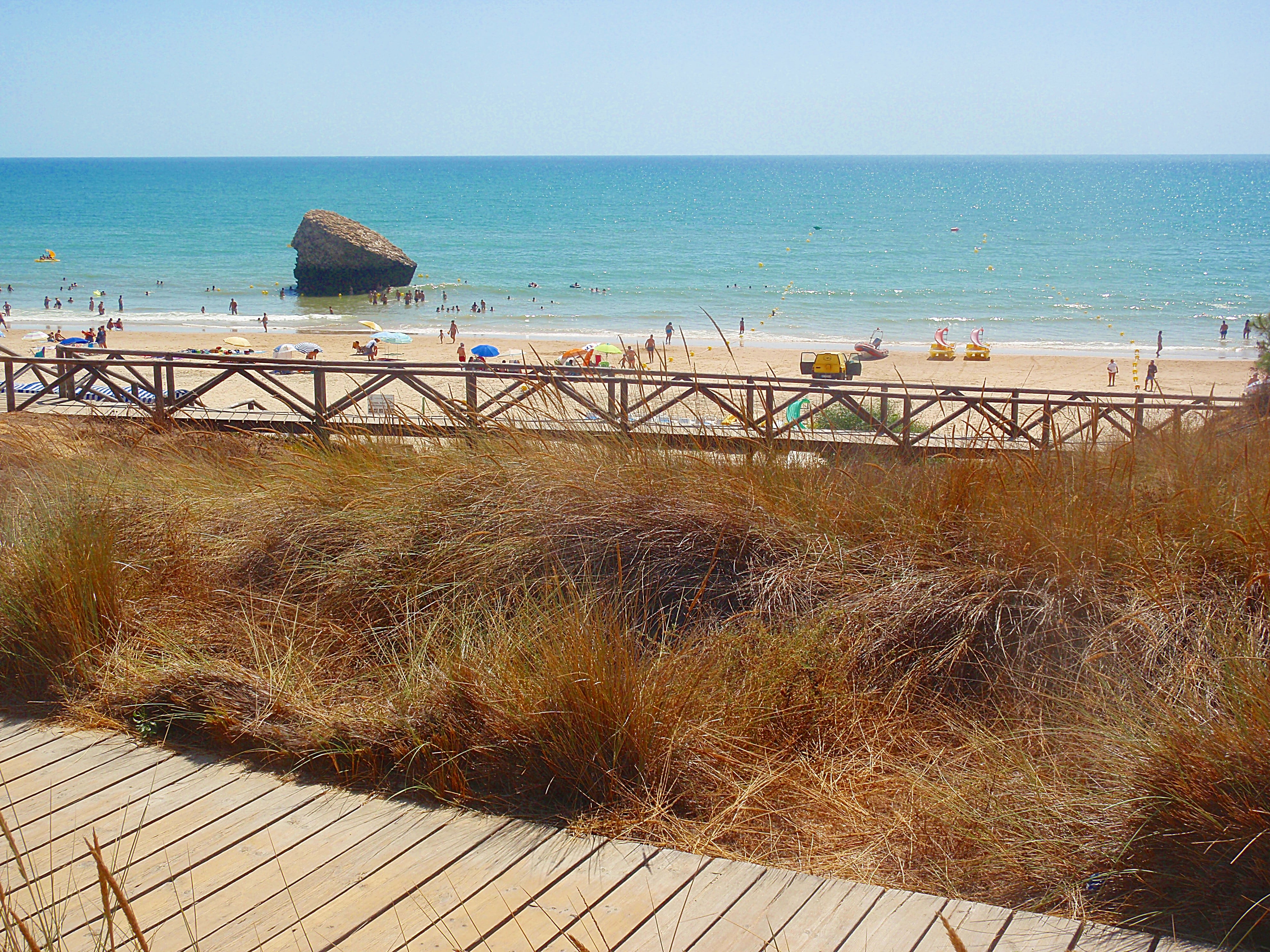 La singular playa de Matalascañas y su conexión con el Parque de Doñana