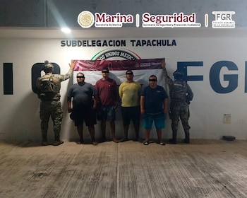 La Semar precisó que las autoridades competentes aún deben establecer el peso ministerial de la droga asegurada en ambas acciones. Créditos: Semar