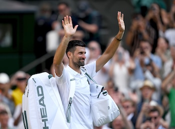 El serbio Novak Djokovic asumió resignado la superioridad de su rival. EFE/EPA/DANIEL HAMBURY