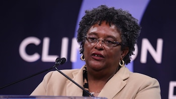 EEUU felicita a la primera