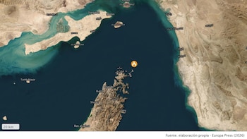 Atacado con un proyectil un barco de carga cerca de las costas de Omán, en el estrecho de Ormuz