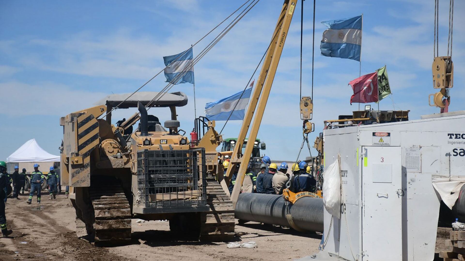 La construcción incluye 437 kilómetros de extensión y utiliza caños de 30 pulgadas