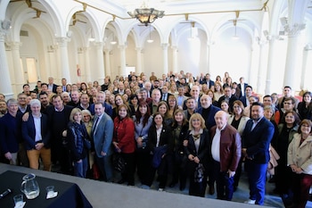 Por el Día de las Escuelas Evangélicas, más de cien instituciones de 15 provincias recibieron un reconocimiento en el Congreso