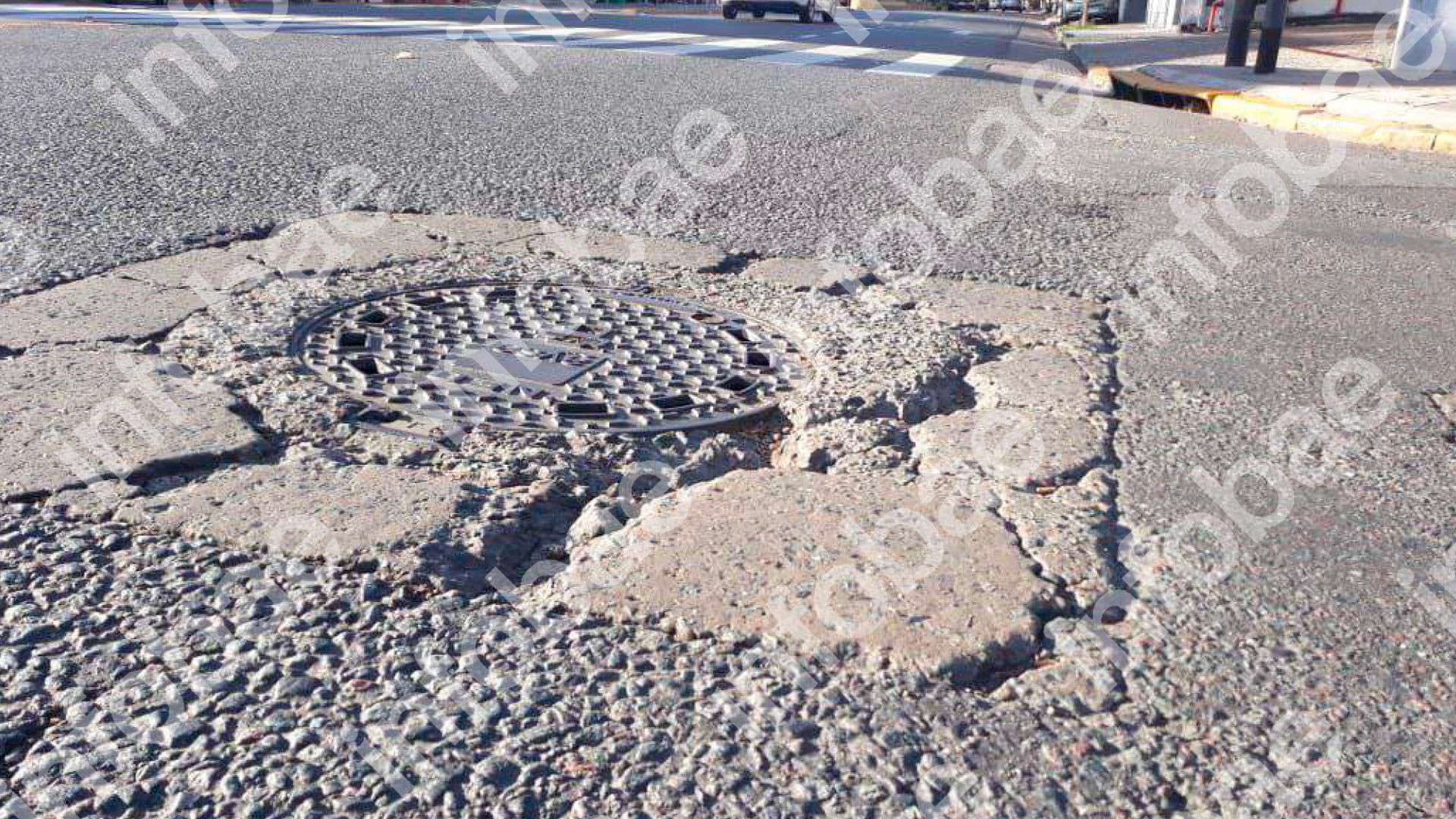 Iba en bicicleta y cayó por una rotura en el asfalto: la Justicia ordenó pagarle casi $15 millones de indemnización