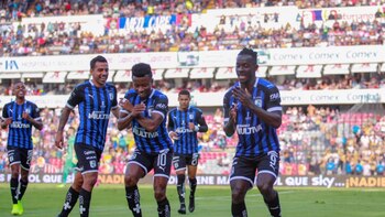 Un jugador de los Gallos