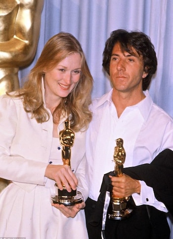 Meryl Streep y Dustin Hoffman recibieron el Oscar por 'Kramer contra Kramer'. (IMDb)