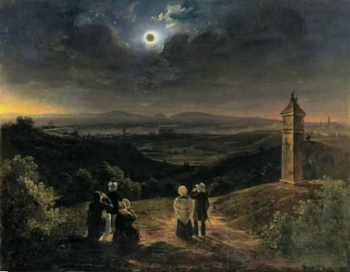 Pintura de un eclipse solar sobre un paisaje oscuro con montañas. Varias figuras observan el cielo desde un camino. Hay un monumento de piedra