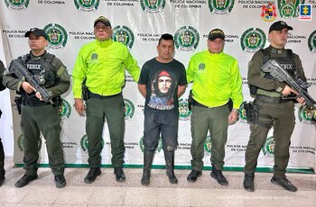 Este sujeto sería el responsable del ataque a una patrulla de la Policía Nacional que dejó siete uniformados muertos en zona rural de Neiva - crédito Fiscalía General de la Nación
