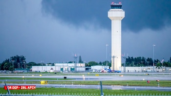 Llega a Jamaica el primer vuelo con migrantes deportados desde EEUU