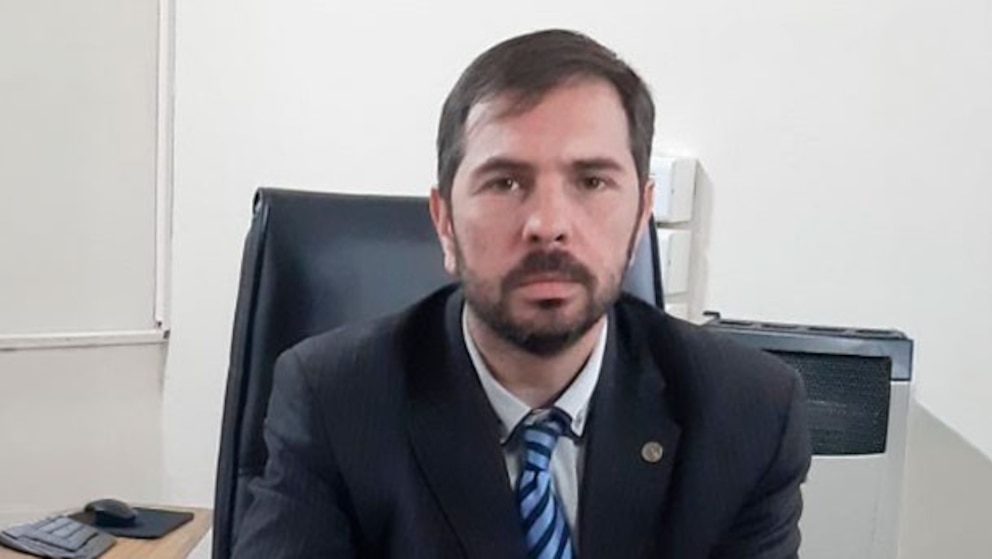 Piden un jury de enjuiciamiento contra el juez que absolvió al dirigente de Camioneros que bloqueó una pyme Piden un jury de enjuiciamiento contra el juez que absolvió al dirigente de Camioneros que bloqueó una pyme