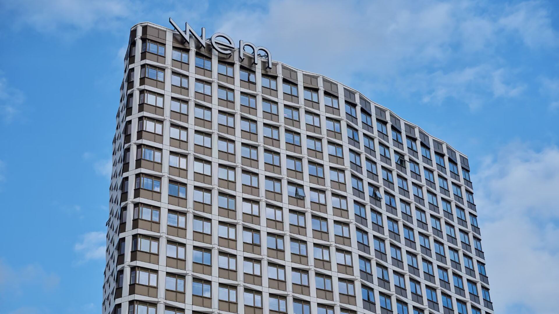 La mujer se arrojó al vacío desde el piso 21 del rascacielos londinense