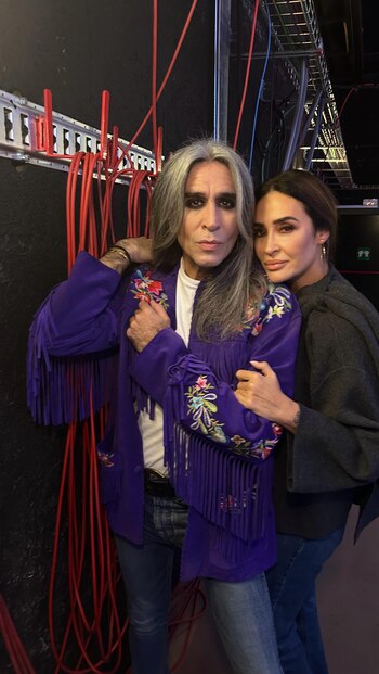 Mario Vaquerizo junto a Vicky