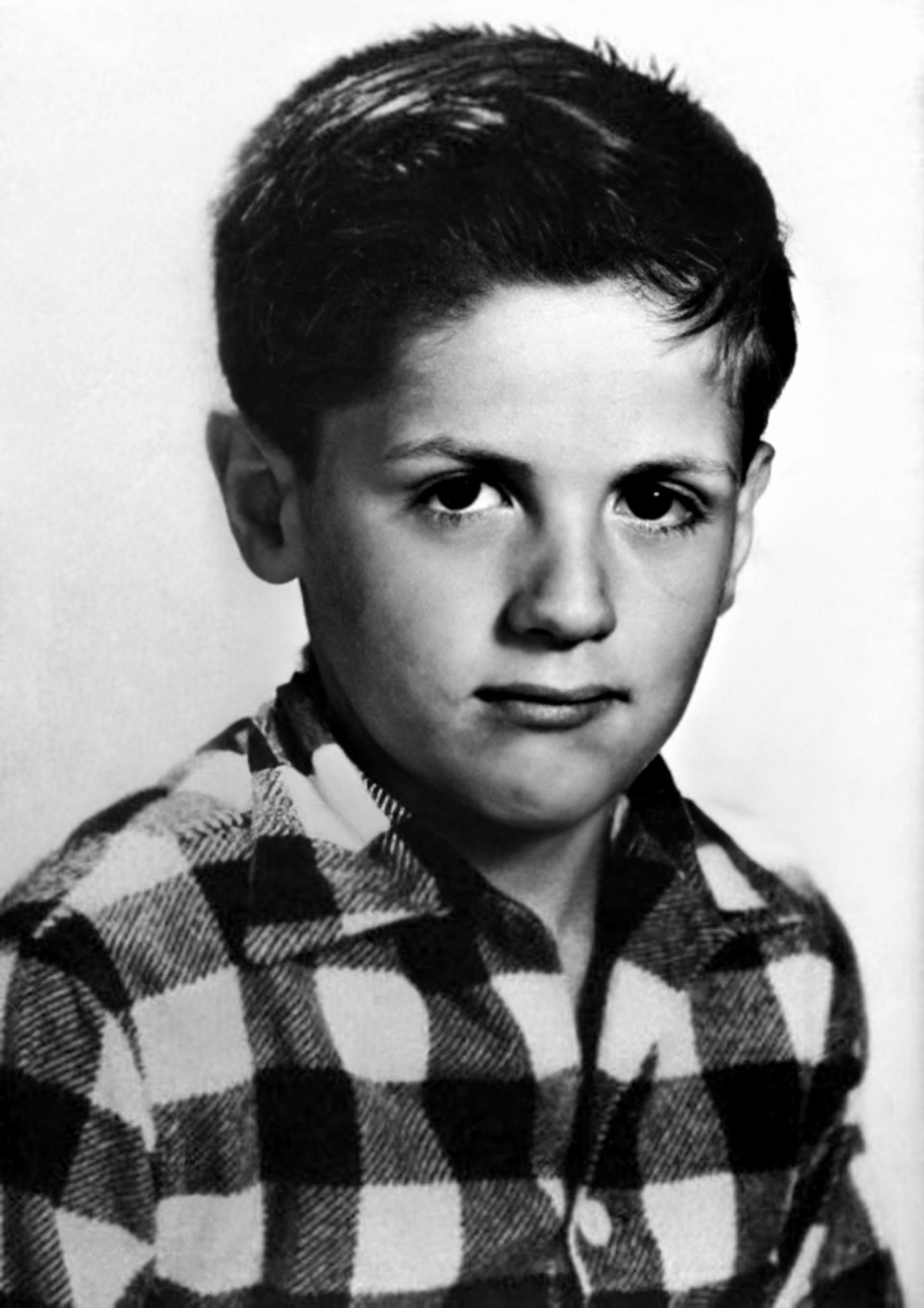 Sylvester Stallone em 1953 (Grosby)
