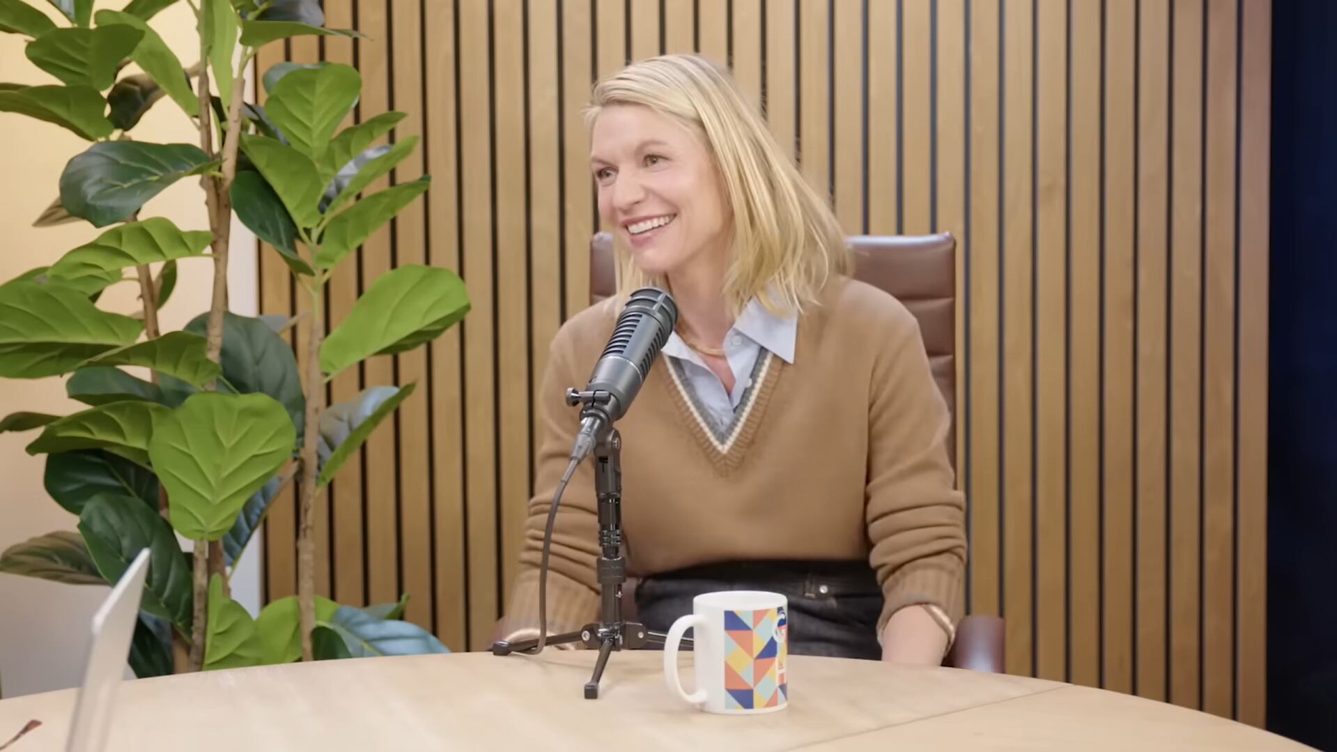 La actriz de 46 años compartió cómo su infancia en el ambiente artístico de Nueva York influyó en su identidad y carrera actoral (Good Hang)