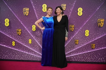 Jessie Buckley y Maggie Gyllenhaal: