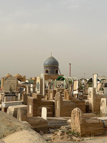 Un argentino en el cementerio más grande del mundo: “Es como una favela de bóvedas, con más de 6 millones de muertos enterrados”