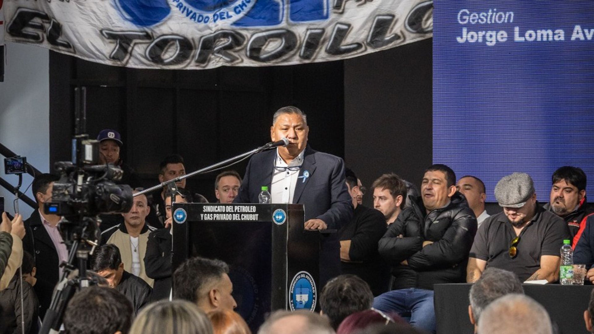 Jorge Avila asumió su cuarto mandato en el Sindicato de Petroleros de Chubut, en un acto con presencias políticas, gremiales y empresariales