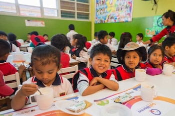 Qali Warma: escolares recibieron alimentos