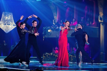 Amparo Grisales se le midió