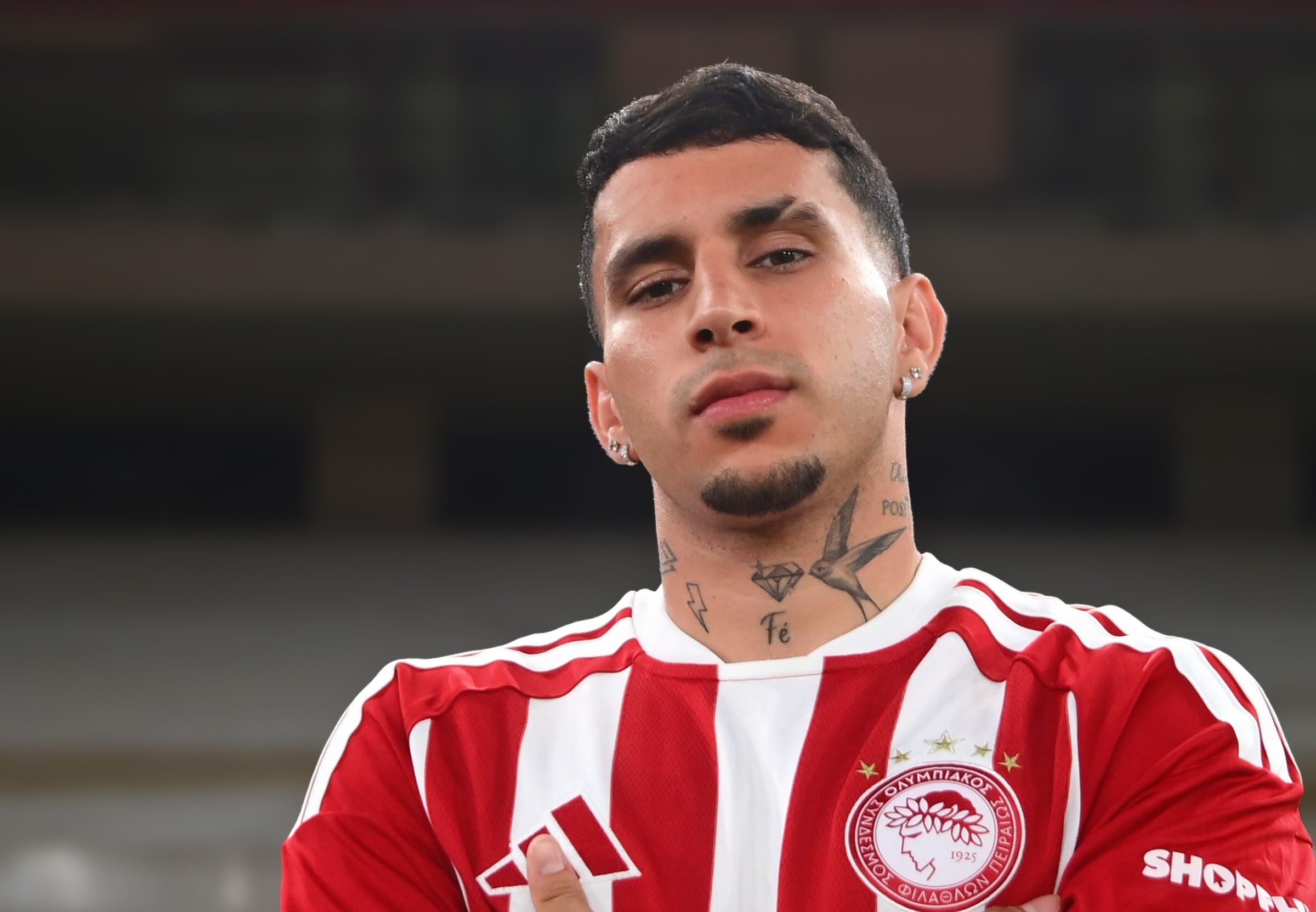 El exvolante del Racing de Santander de España está dentro de la lista de jugadores a disposición que tiene el técnico ibérico José Luis Mendilibar-crédito @olympiacosfc/X