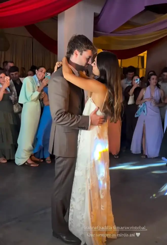 Anna Ferrer y Mario Cristóbal en su boda (INSTAGRAM).