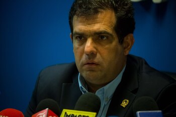 El director y presidente de