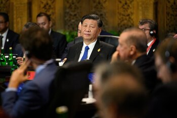 Xi Jinping durante un encuentro