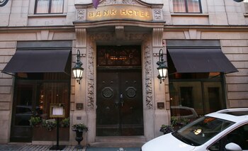 El Hotel Bank, donde habrían