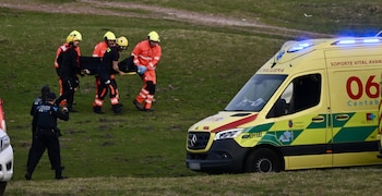 Equipes de resgate estão trabalhando lá