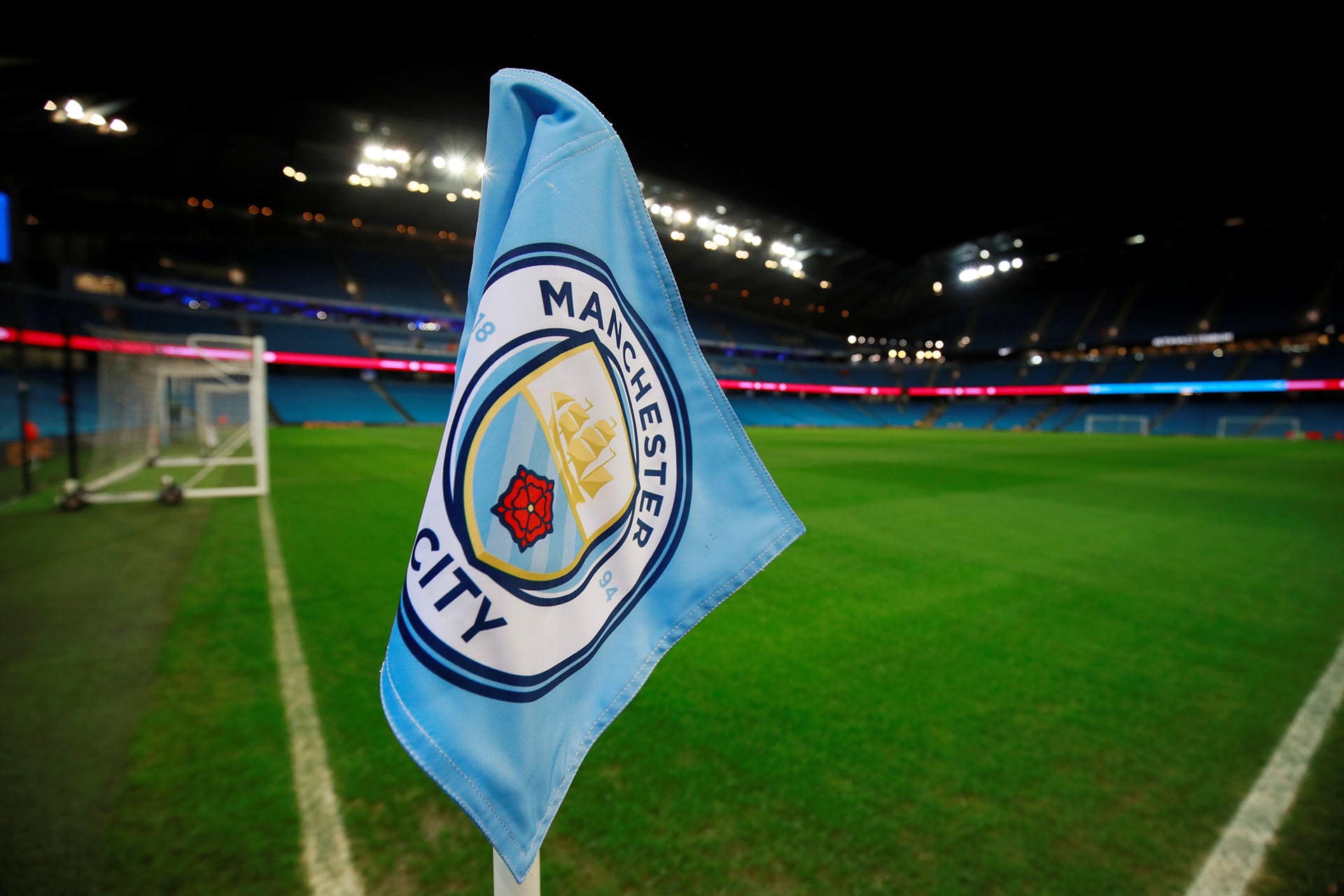 Irregularidades financieras podrían llevar al City a su expulsión de la Premier League (Reuters/Jason Cairnduff)