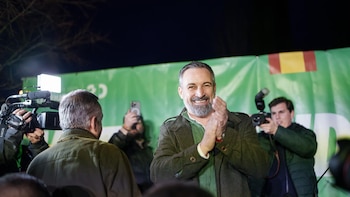 Abascal cierra la campaña de
