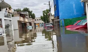 Las autoridades mexiquenses ya trabajan para apoyar a las familias que perdieron sus pertenencias.