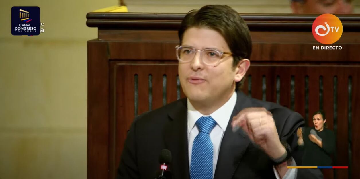 El senador Miguel Uribe Turbay comenzó su discurso - crédito Canal Congreso Colombia /YouTube