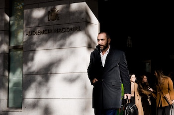 Aldama saliendo de la Audiencia