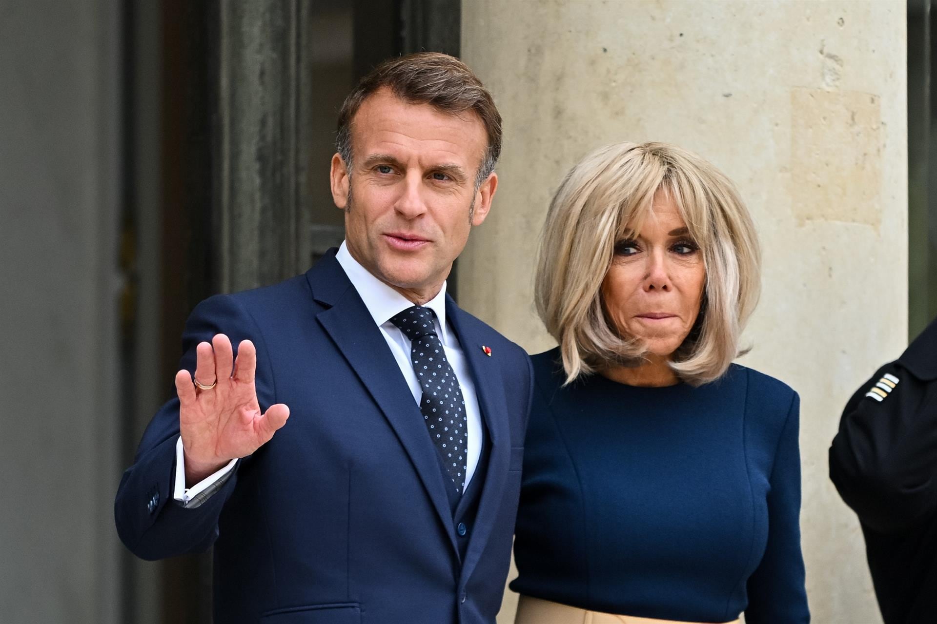 Condenados en Francia a penas de entre cuatro y ocho meses de prisión diez ciberacosadores de Brigitte Macron
