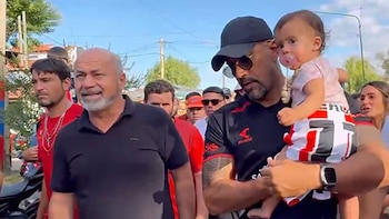 En medio de la pelea