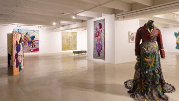 Para Miami Art Week, El Espacio 23 presenta una reinterpretación de la herencia hispana a través de los textiles