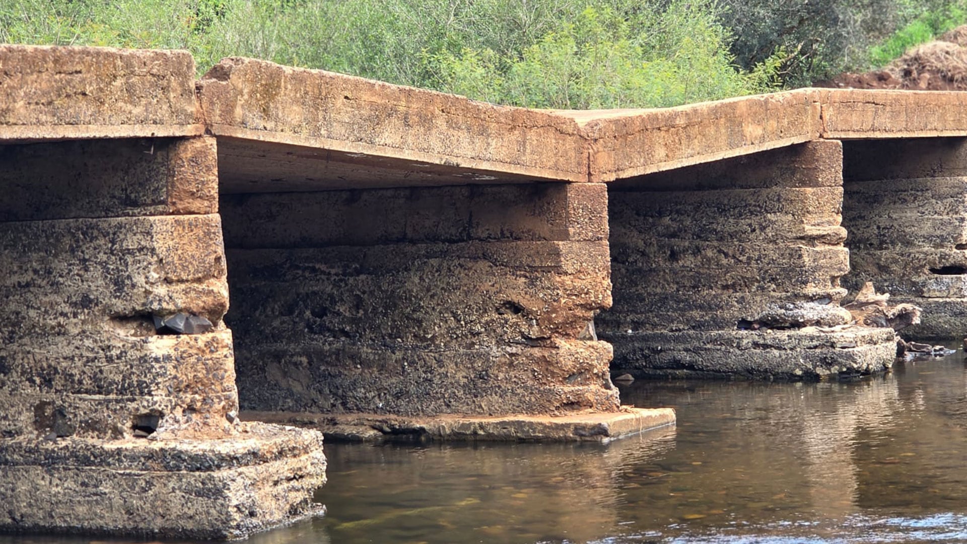 Una imagen del puente Piray Miní, antes de los arreglos