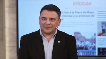 El consultor político Gustavo Córdoba analizó el caso de Adorni: “En lugar de abrazar a un funcionario, el presidente está abrazando un problema”