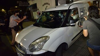 Habló uno de los tres