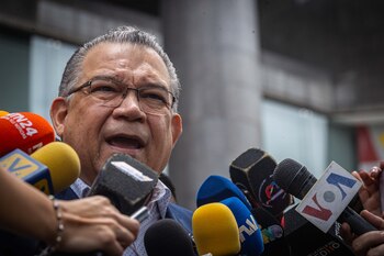 Candidato Márquez dice que "no hay consistencia" en el resultado de comicios de Venezuela (EFE/ Henry Chirinos)