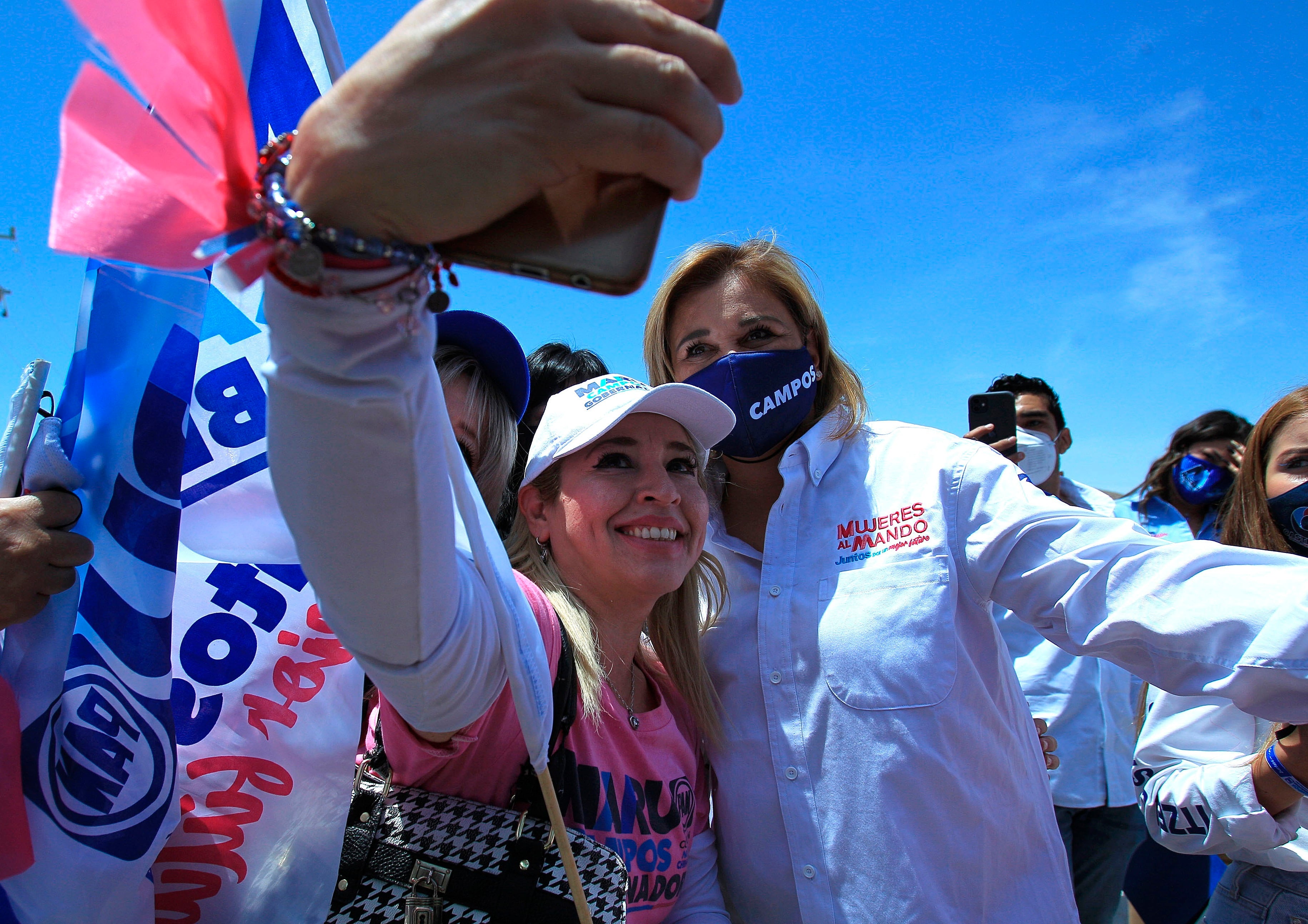 La gobernadora Maru Campos felicita a las madres de Chihuahua en el Día de las Madres con un mensaje especial en redes sociales. EFE/Luis Torres.