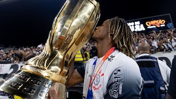 André Carrillo tocó la gloria