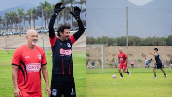Carlos Alcántara con camiseta roja y Aldo Miyashiro con uniforme de portero en un campo de fútbol; a la derecha, otros jugadores en acción