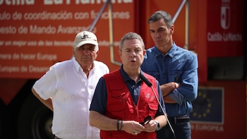 Page pone “una nota de color” al segundo mayor incendio en la historia de España, en La Mierla: “Es una forma hermosísima de celebrar la gran victoria de la Selección”
