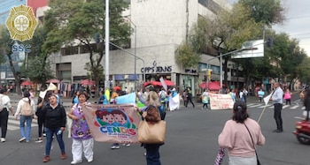 Cierre vial en Avenida 20 de Noviembre y Avenida Izazaga.
Crédito: X / OVIALCDMX