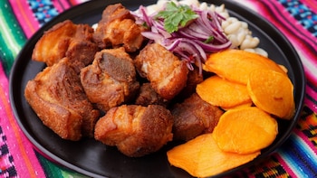 Ceviche, chicharrón y días festivos dan impulso a restaurantes: sector creció 5,07%