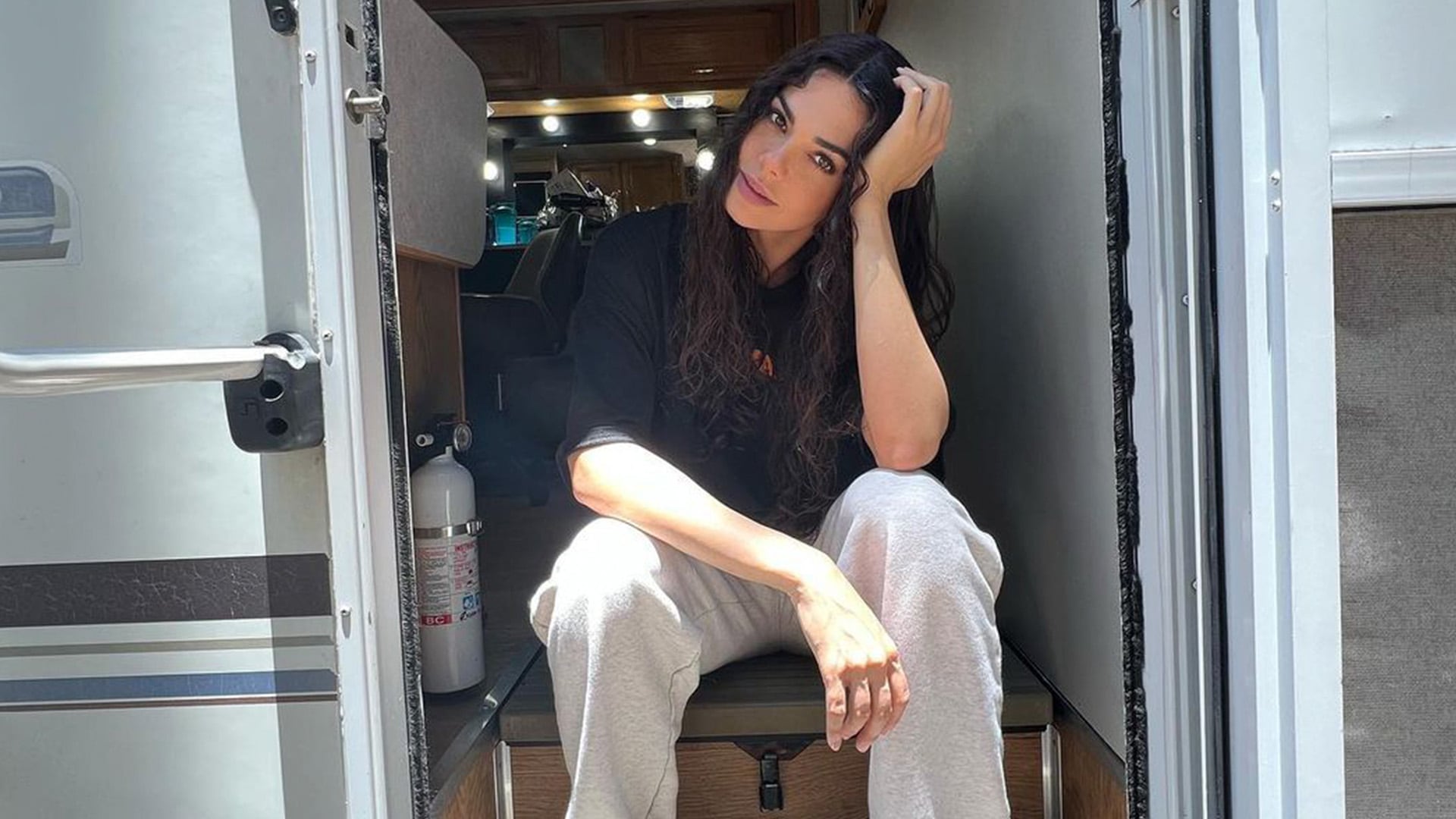 Livia Brito tendrá que pagar más de un millón de pesos a Ernesto Zepeda
Foto:
IG/liviabritopes