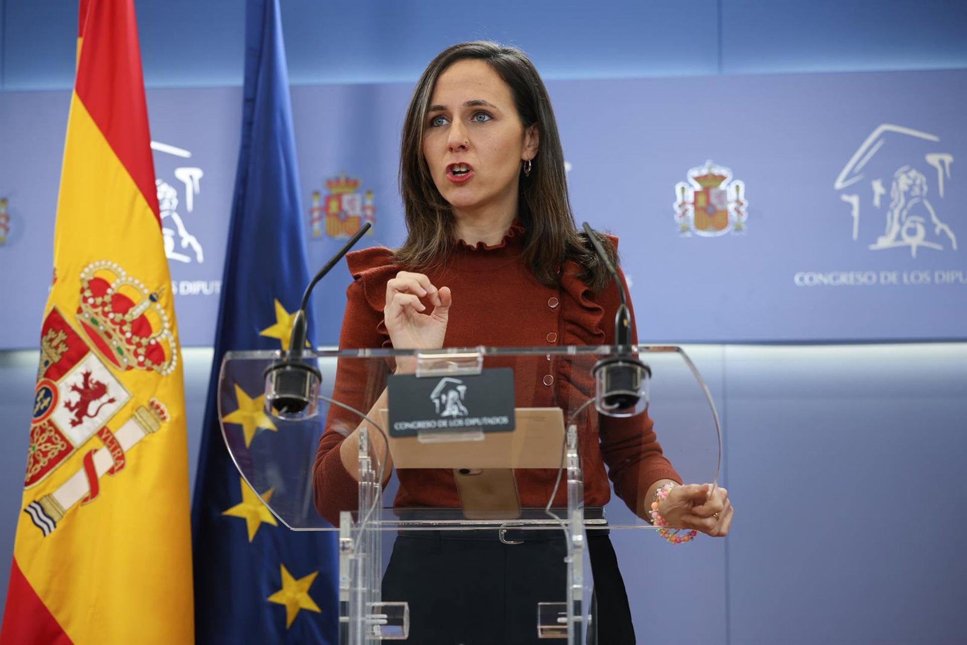 Podemos denuncia que Sánchez no adopta medidas preventivas ante el «incendio de corrupción» dentro del PSOE